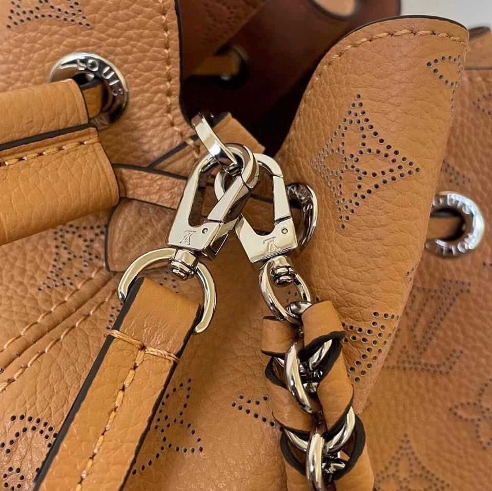 Louis Vuitton Bella Bag