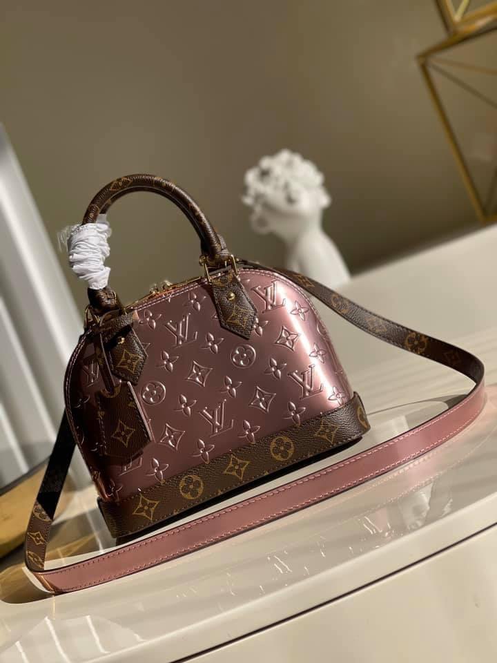 Louis Vuitton Alma BB Bag