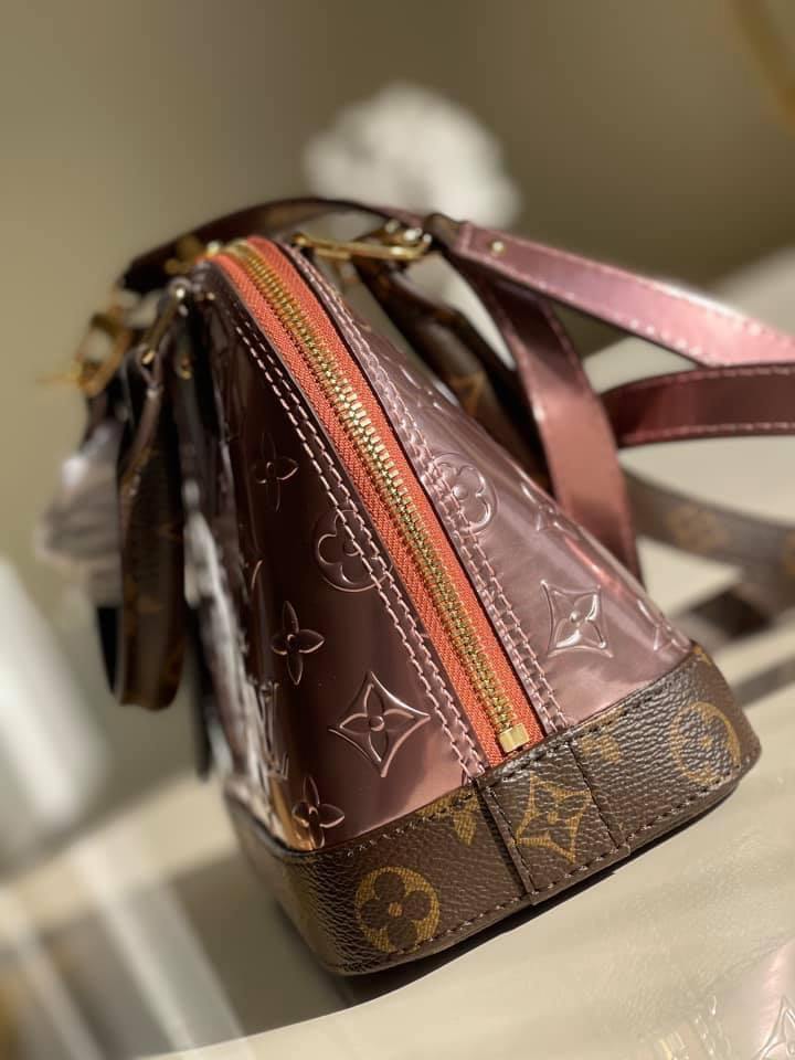 Louis Vuitton Alma BB Bag